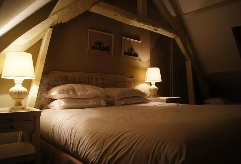 ホテル Logis La Ferme Du Vert