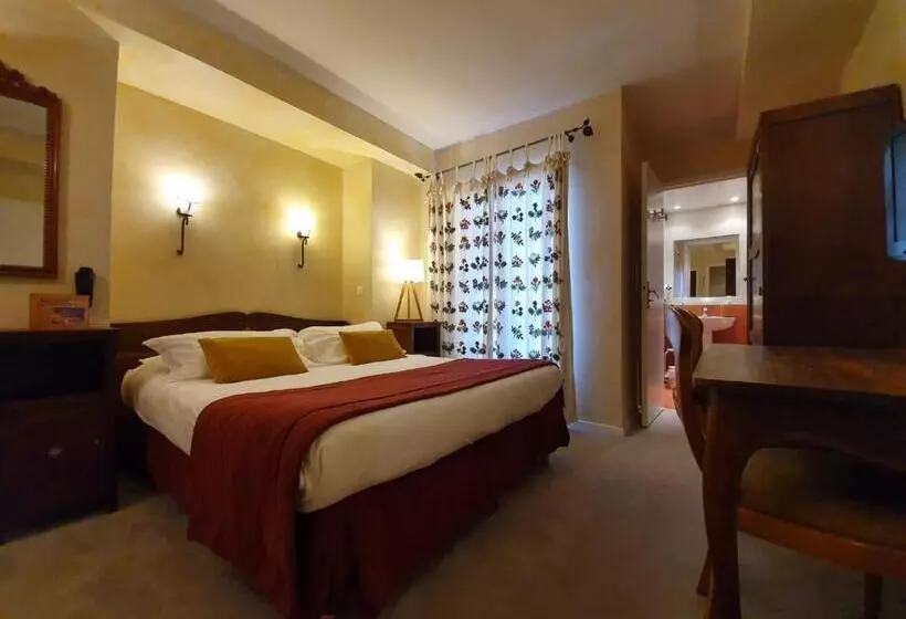 Отель Le Chalet Suisse