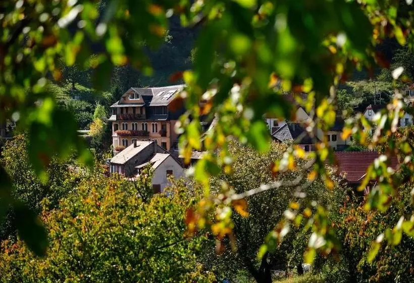 ホテル Le Clos Des Sources Hôtel & Spa