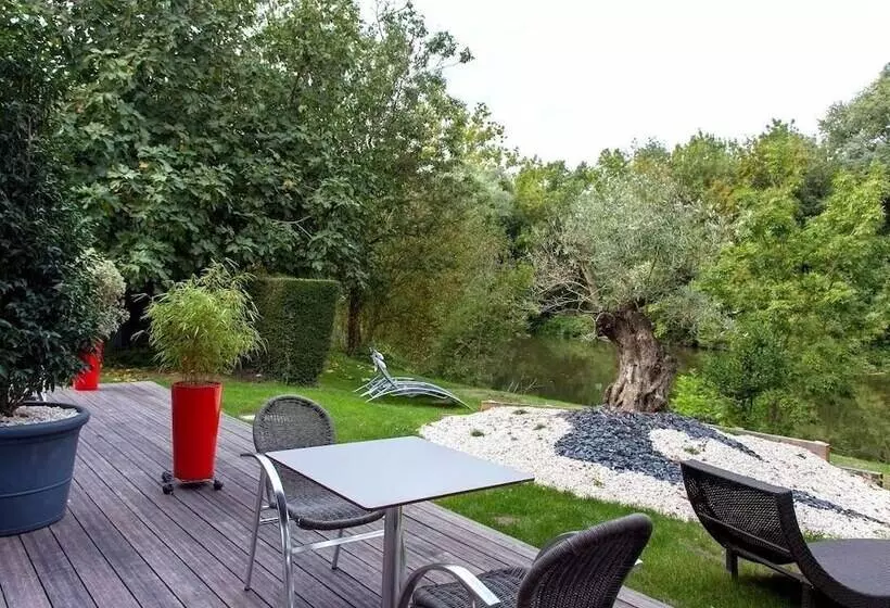 酒店 Logis Auberge De La Riviere