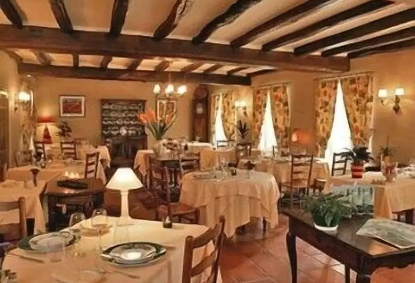 酒店 Logis Auberge De La Riviere