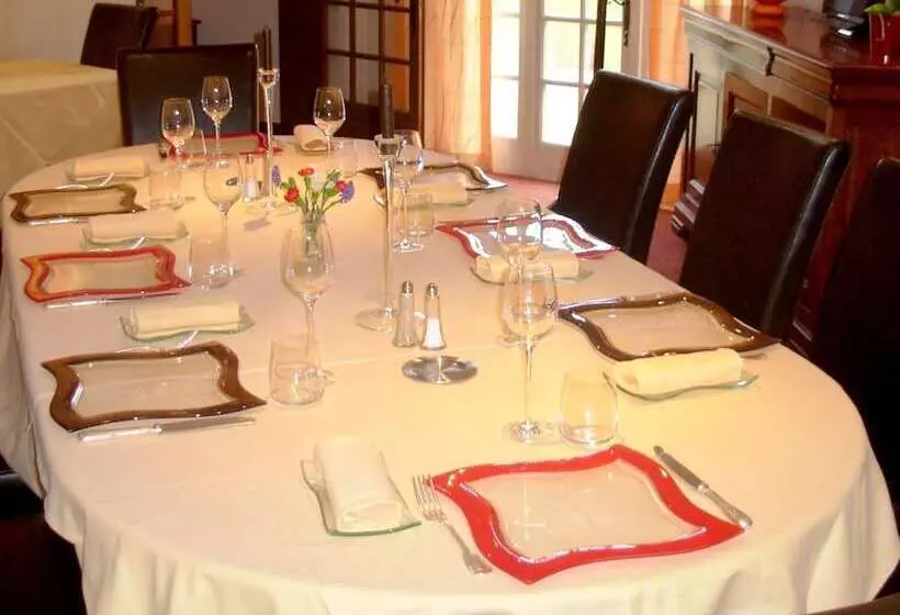 酒店 Logis Auberge De La Riviere