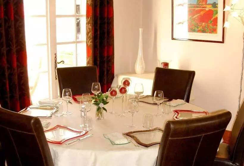 酒店 Logis Auberge De La Riviere