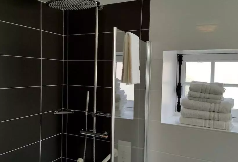 酒店 Logis Auberge De La Riviere