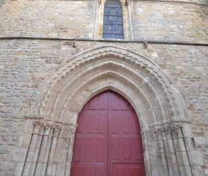 Отель Logis Hôtel Le Saint Georges