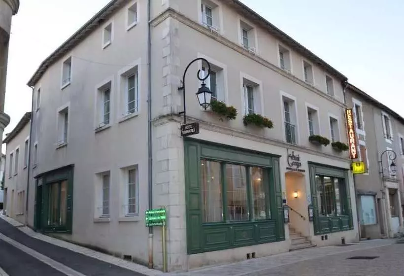 Отель Logis Hôtel Le Saint Georges