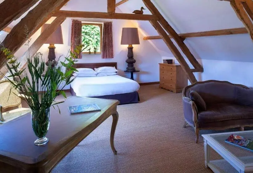ホテル Logis La Ferme Du Vert