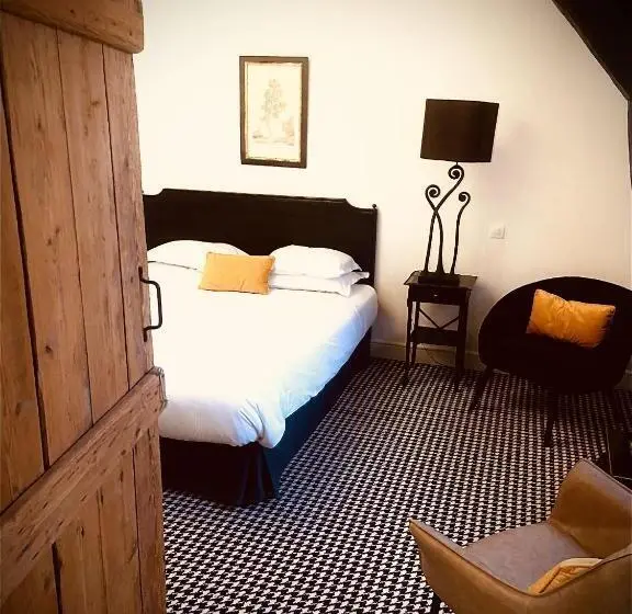 ホテル Logis La Ferme Du Vert
