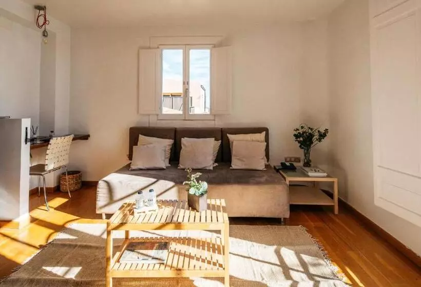 هتل Boutique Mas Passamaner