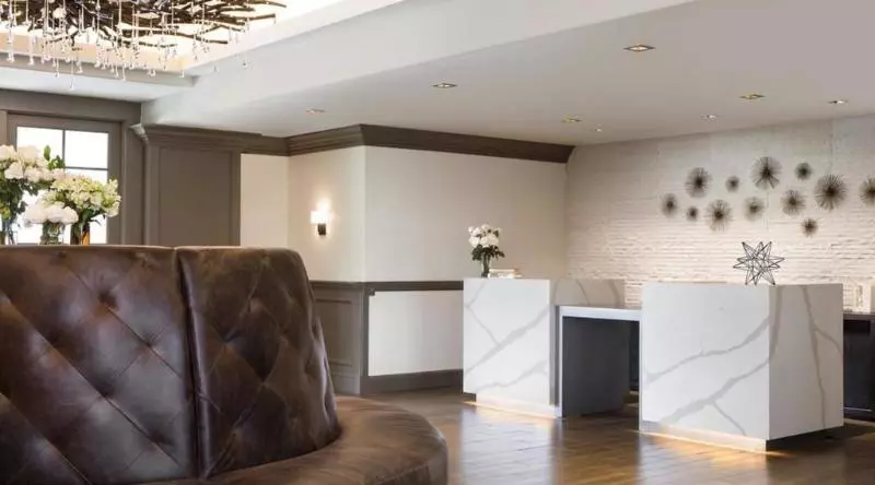 Отель River Terrace Inn, A Noble House