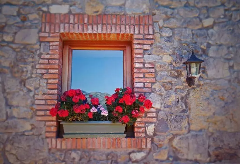 田舎風ホテル Aire De Ruesga