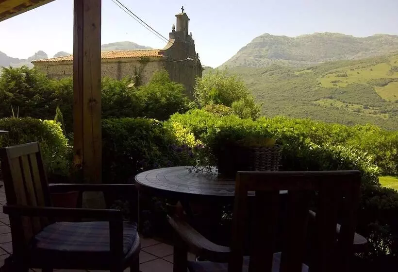 田舎風ホテル Aire De Ruesga