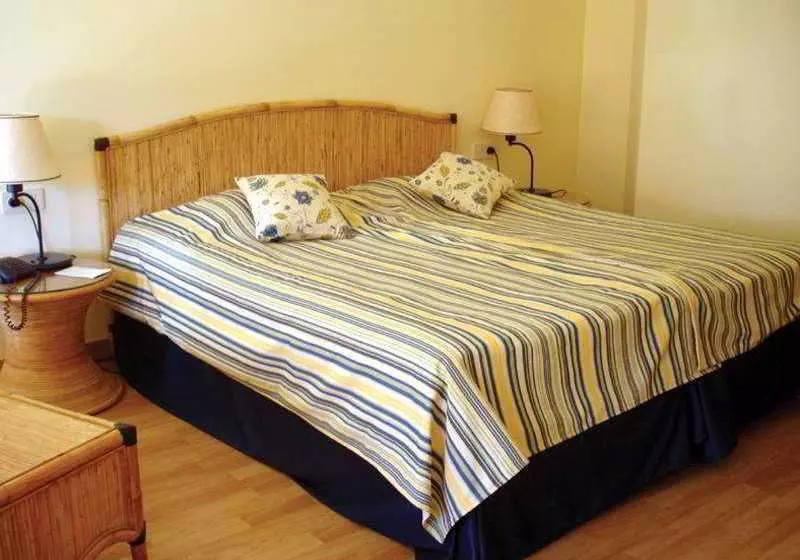 Сельский отель Palmitos Park