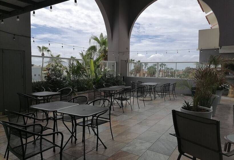 هتل Suites Las Palmas