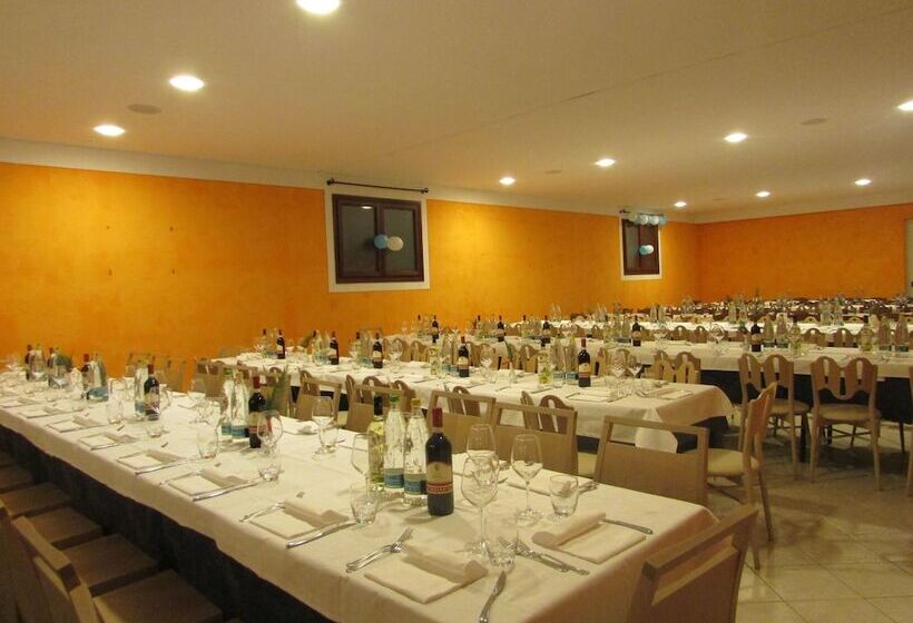 בית מלון כפרי Tenuta Larenzania