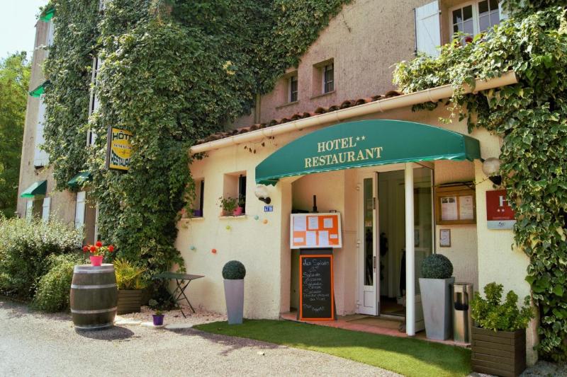 Human Hotel Residence Ex Esparrus