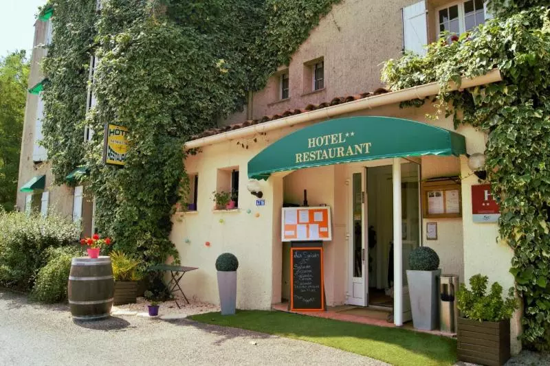 Human Hotel Residence Ex Esparrus