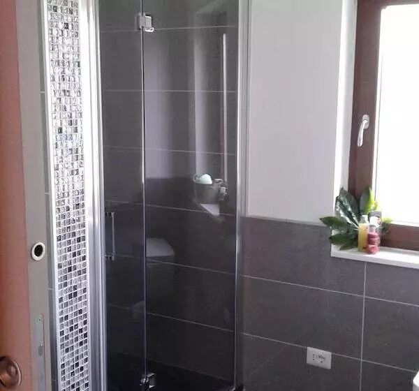 تختخواب و صبحانه La Bella Vista