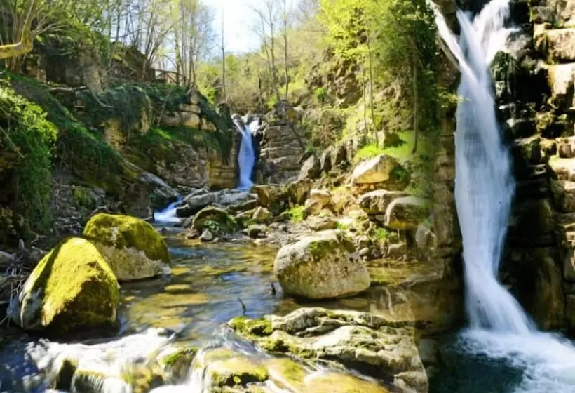 تختخواب و صبحانه La Bella Vista