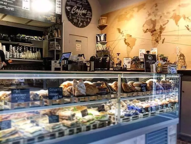 تختخواب و صبحانه La Lu Cozy Rooms