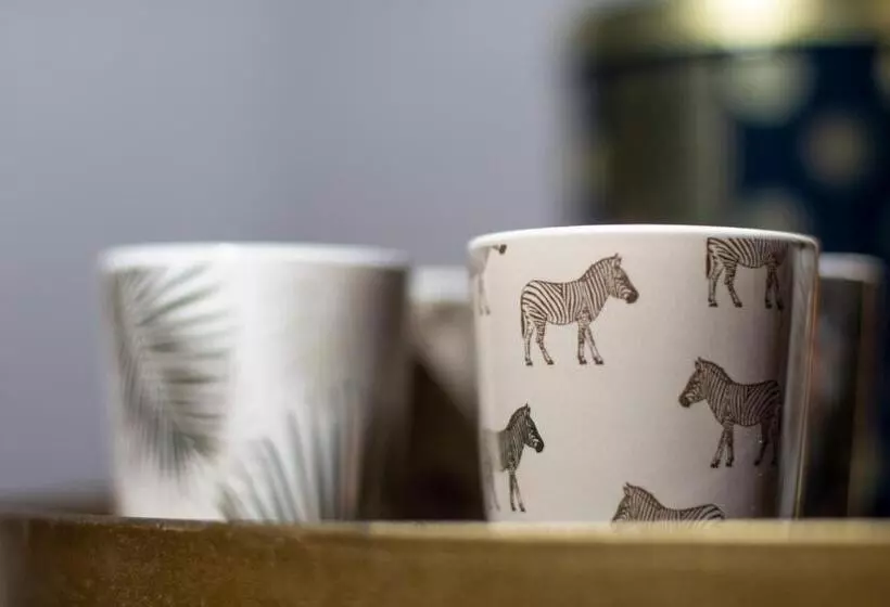 تختخواب و صبحانه La Lu Cozy Rooms