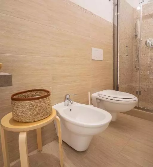 تختخواب و صبحانه La Lu Cozy Rooms