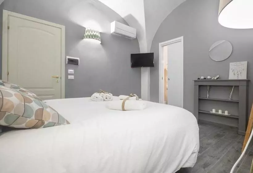 تختخواب و صبحانه La Lu Cozy Rooms