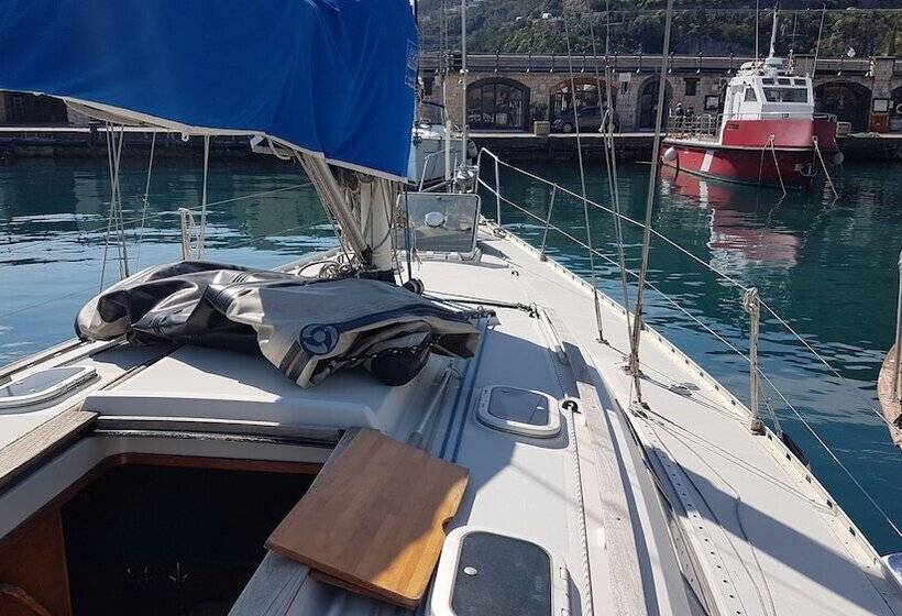 Отель B & Boat Cetara And Travel