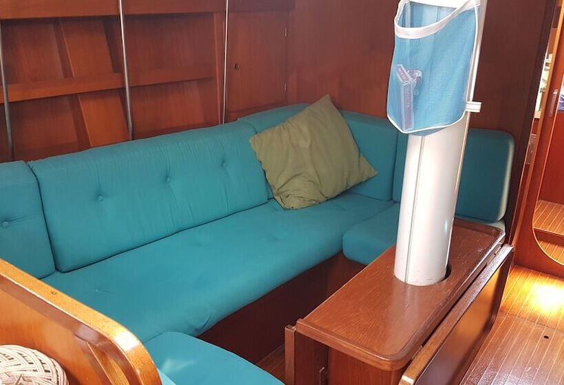 Отель B & Boat Cetara And Travel