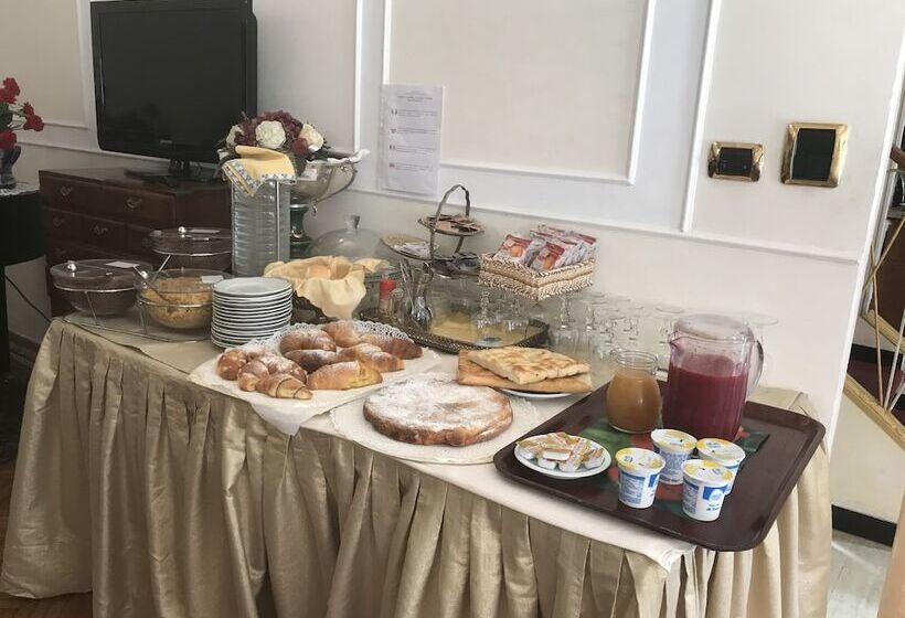 בית מלון כפרי Claridge