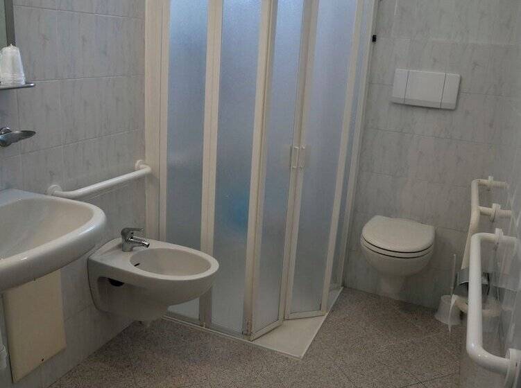 בית מלון כפרי Jole