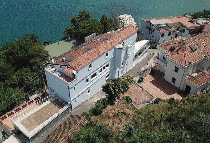 فندق Relais La Caravella Residence