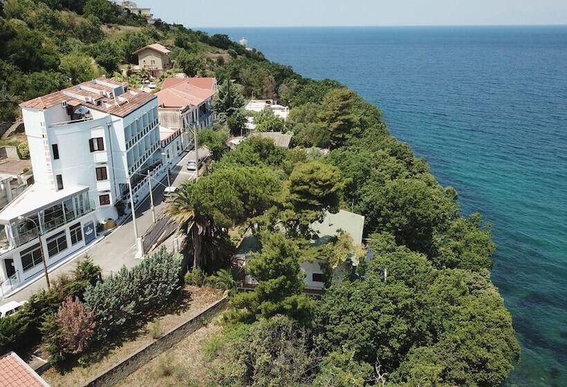 فندق Relais La Caravella Residence