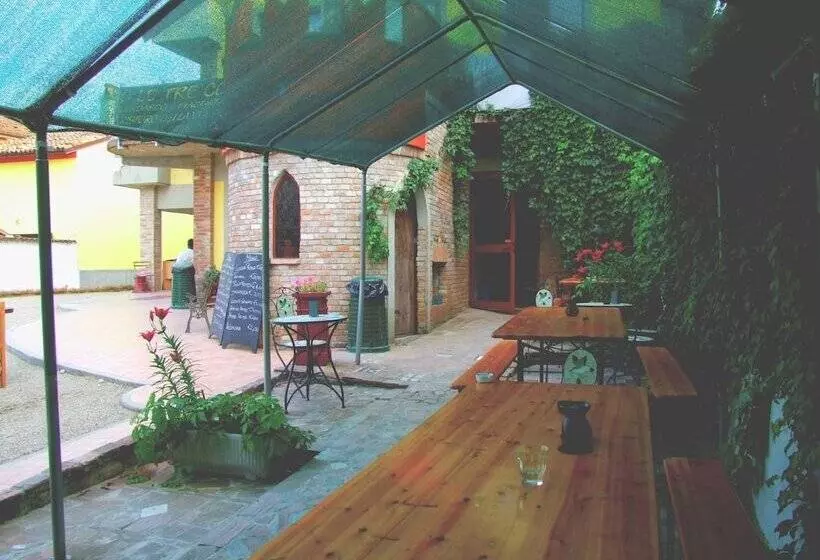 Ostello Le Tre Corone