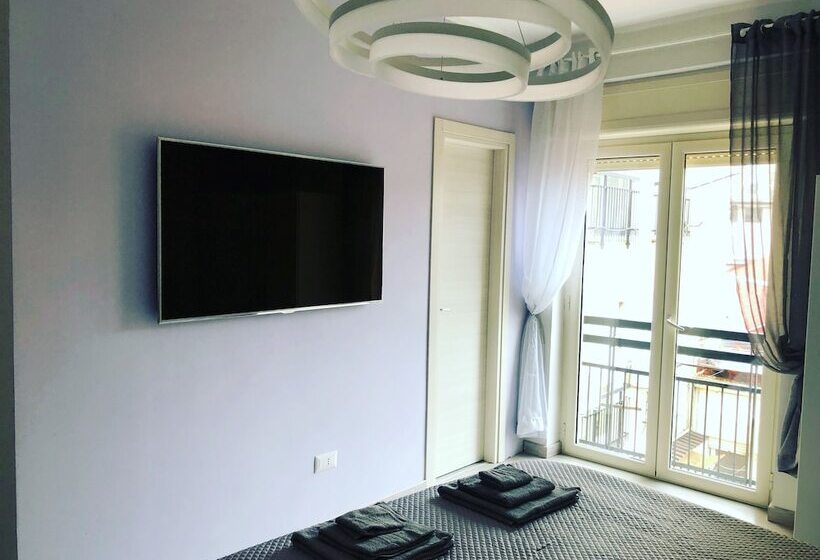 پانسیون Easyhomeinnaples