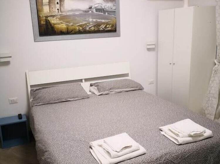 پانسیون Easyhomeinnaples