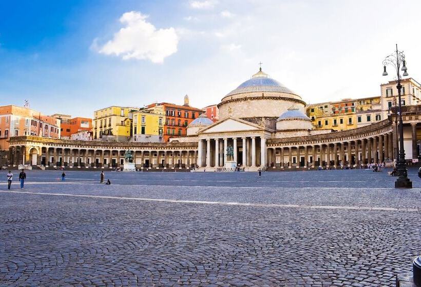 پانسیون Easyhomeinnaples