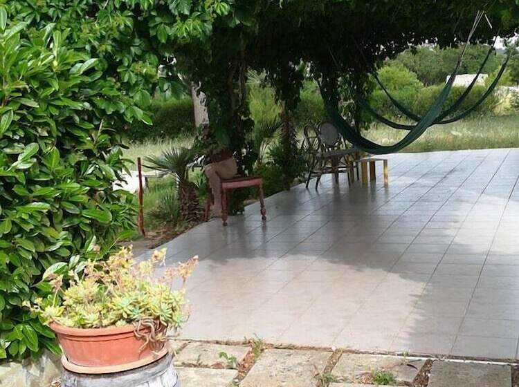 פנסיון Villa Due Trulli