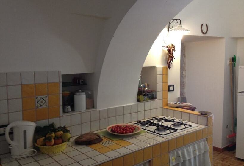 פנסיון Villa Due Trulli