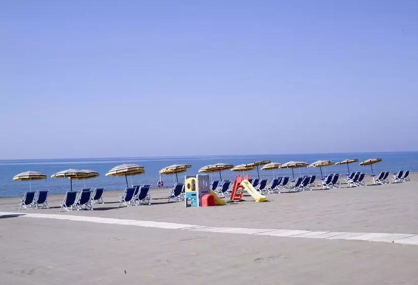 Residenssi Homeholiday Giulivo