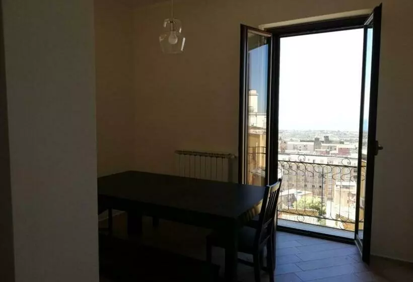 تختخواب و صبحانه Backpackers