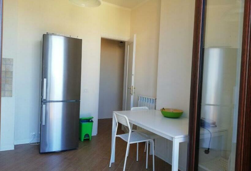 Bed and Breakfast Backpackers