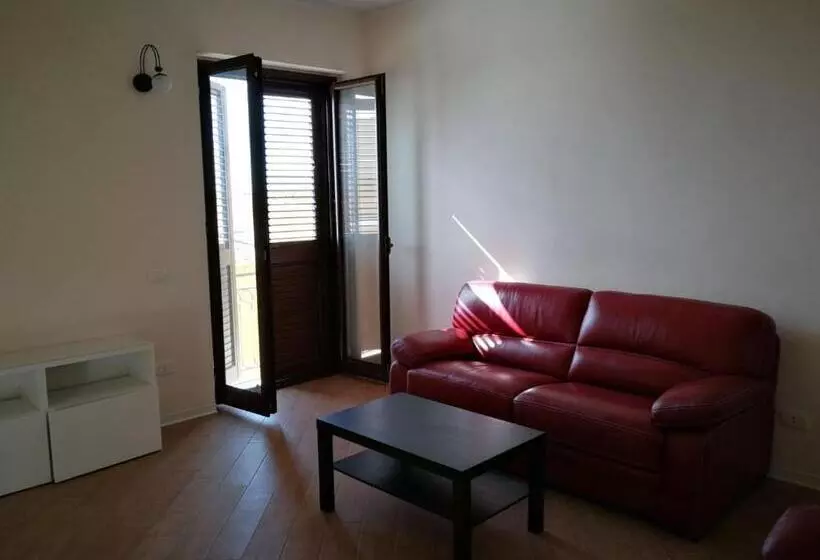 تختخواب و صبحانه Backpackers