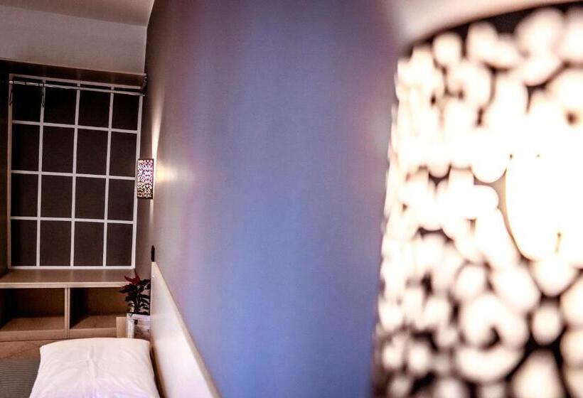 تختخواب و صبحانه Dimora Le Grottaglie