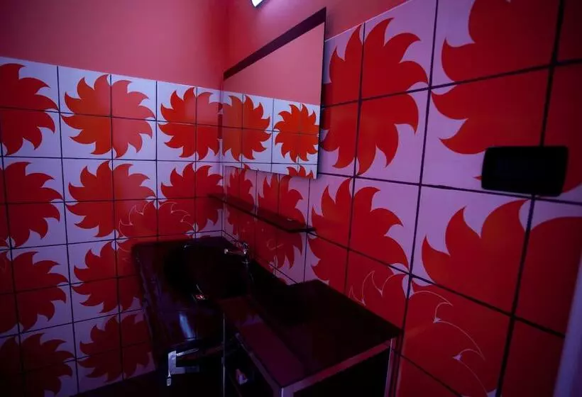 Flower Bed & Breakfast