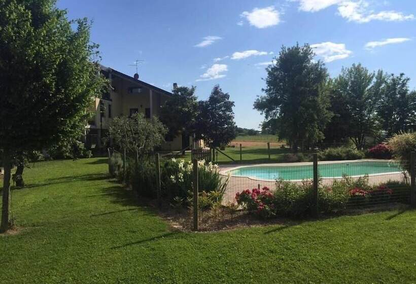 בית מלון כפרי Agriturismo Zorz