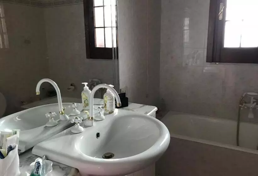 Majatalo La Casa Di Fausto