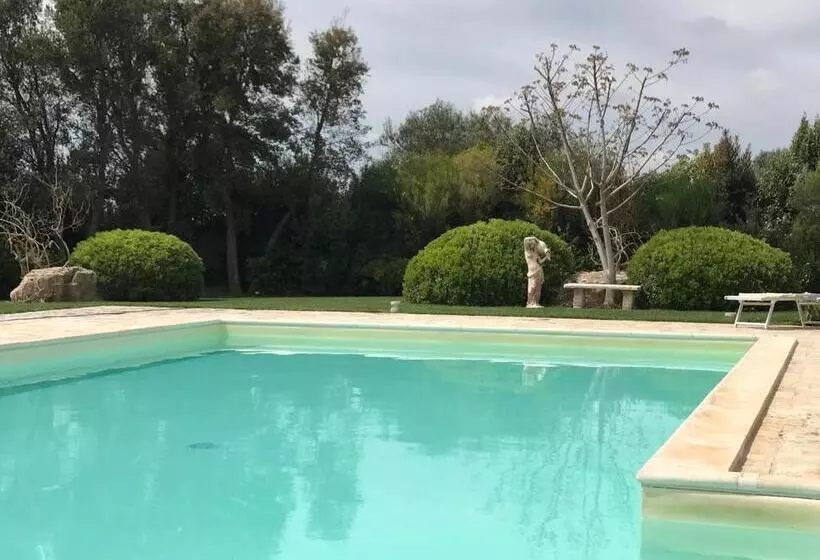Relais Masseria Della Colomba   Agriturismo