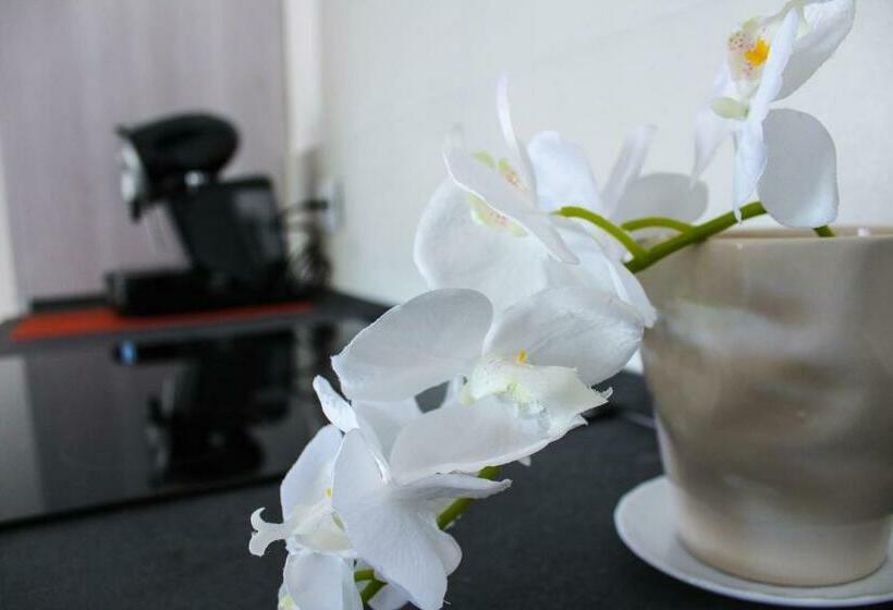 B&b L Arte è Di Casa