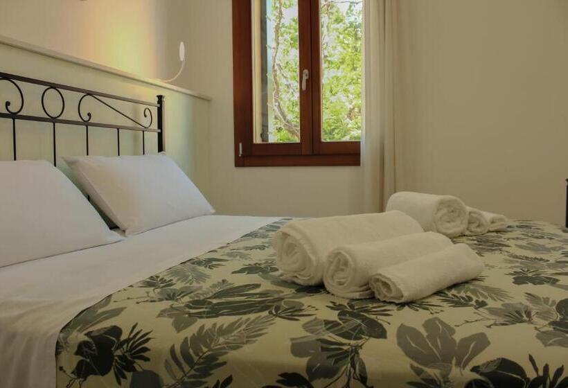 B&b L Arte è Di Casa